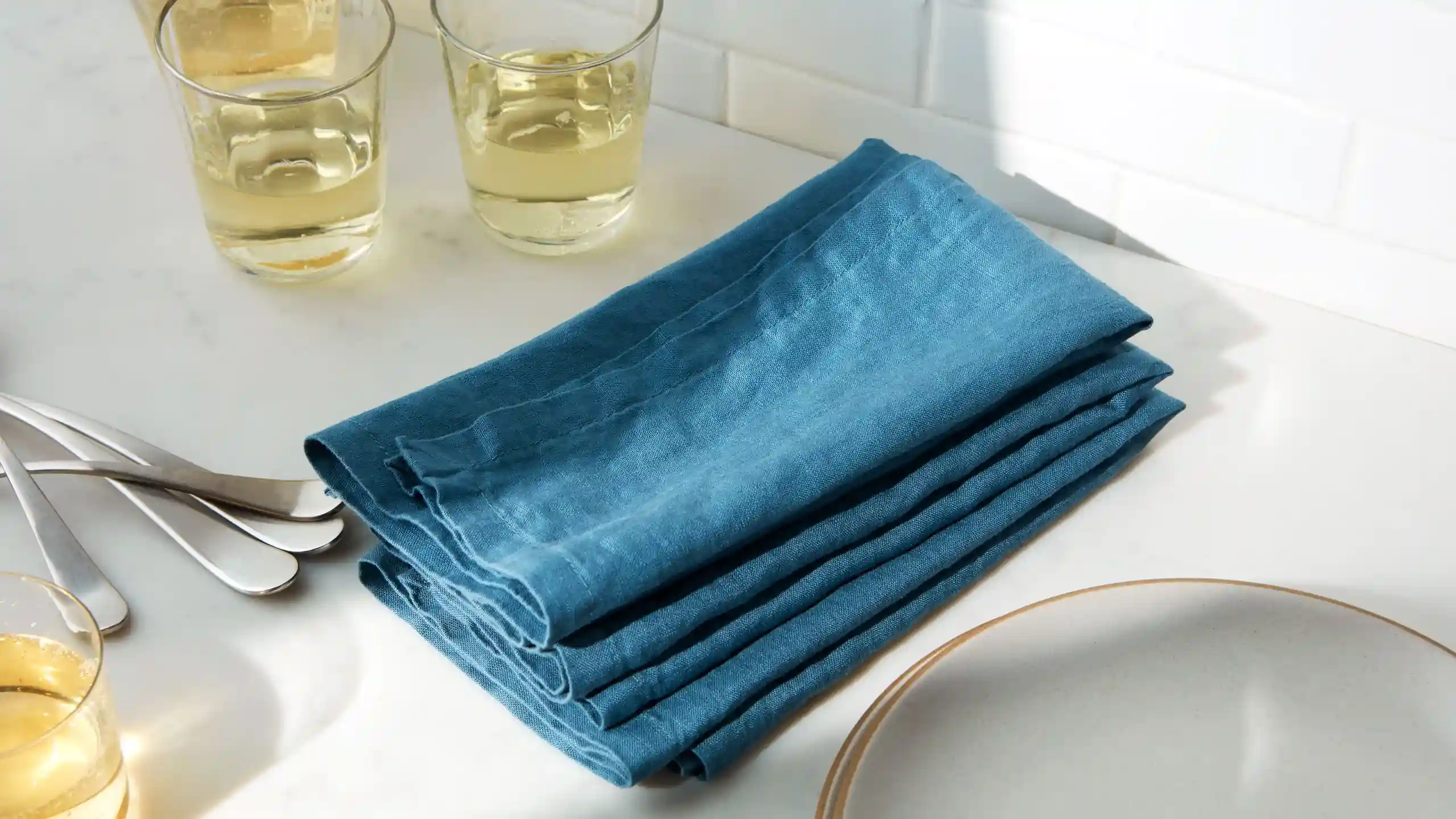 Why Choosing Compostable Napkins at Events Boosts Both Health and Sustainability